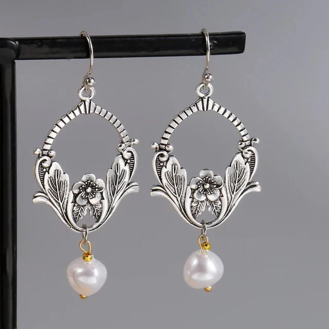 Astoria Pieces New